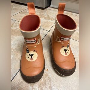 Hunter Kids' Playful Orange Animal Rain Boots